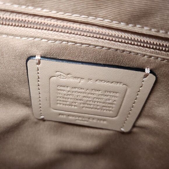 NWT Coach CC158 Disney X Coach Mini Court Backpack With Cruella Motif Ch… - Picture 5 of 6